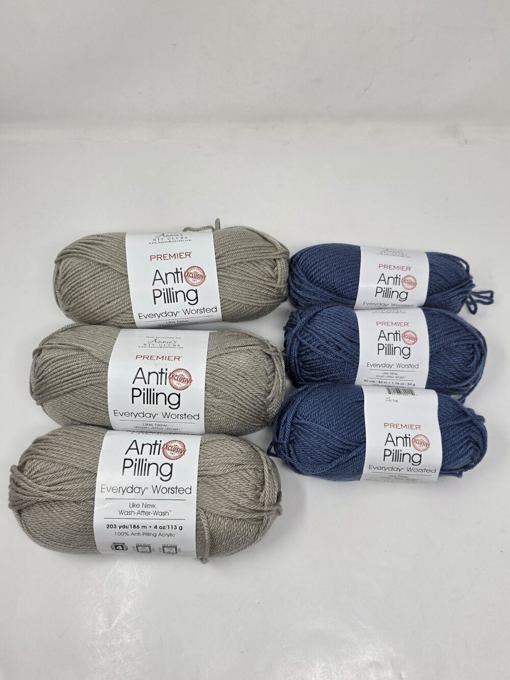 Annies Premier Anti Pilling Everyday Worsted Yarn Lot Of 6 Indigo & Chincilla